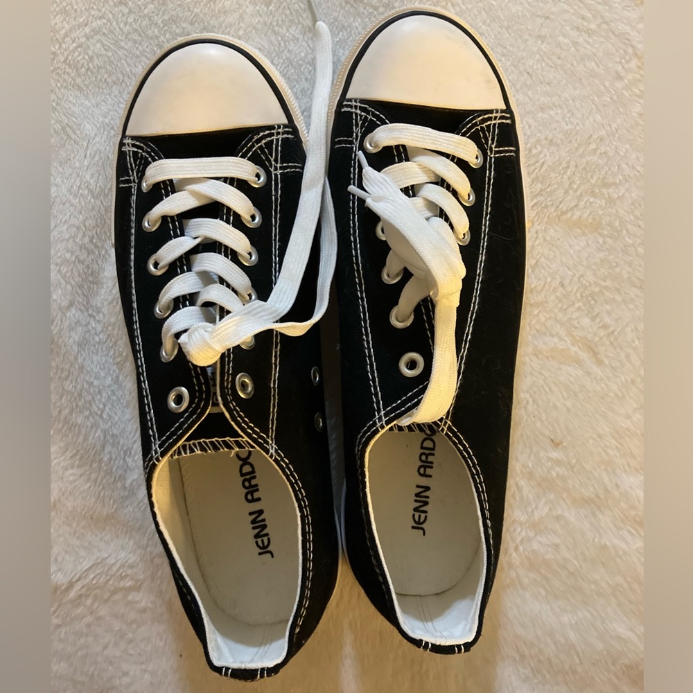 Womens size 9 Jenn Ardor shoes